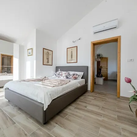 Starcevic Apartman *